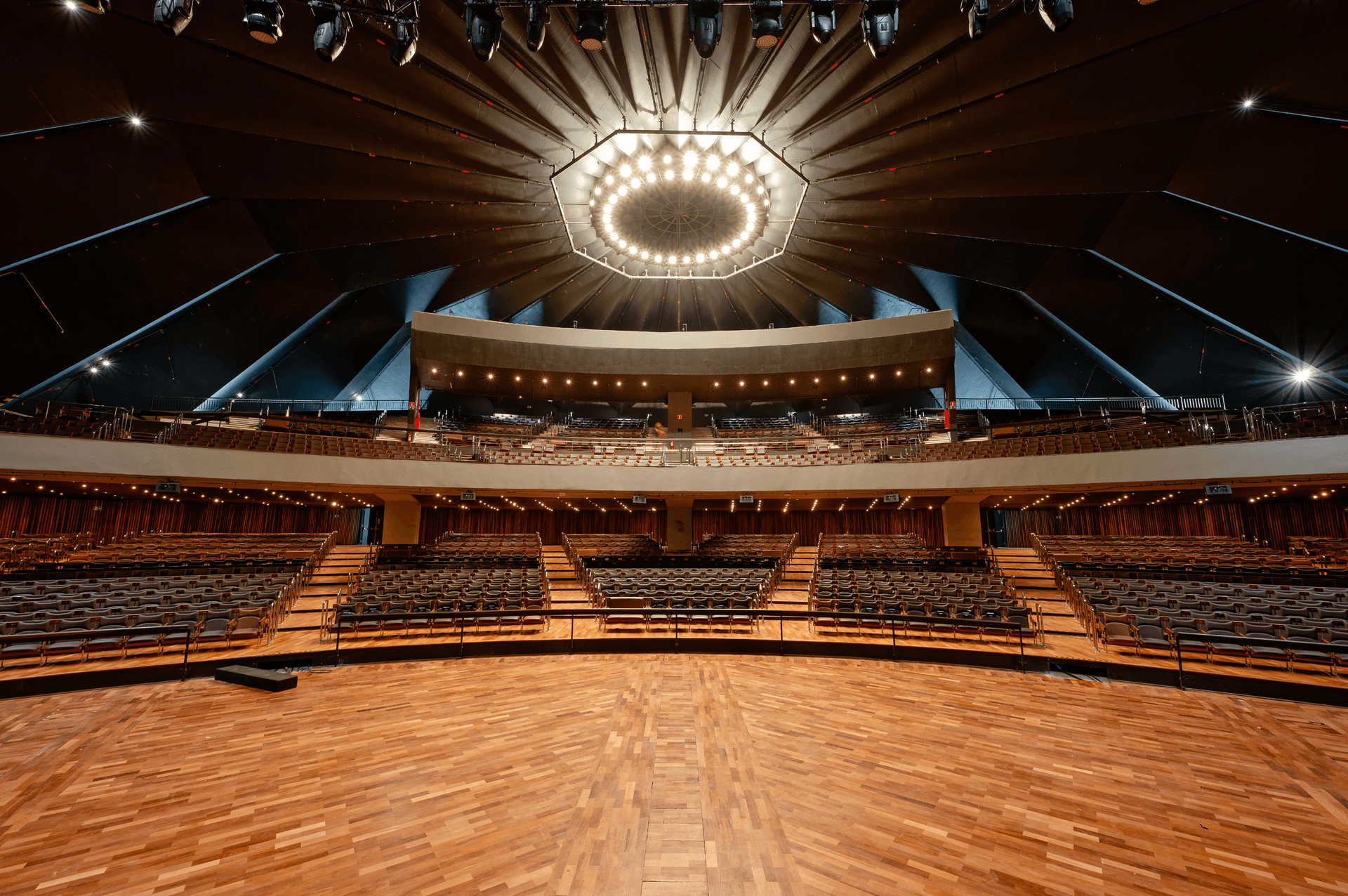 Fachada do Distrito Anhembi em São Paulo