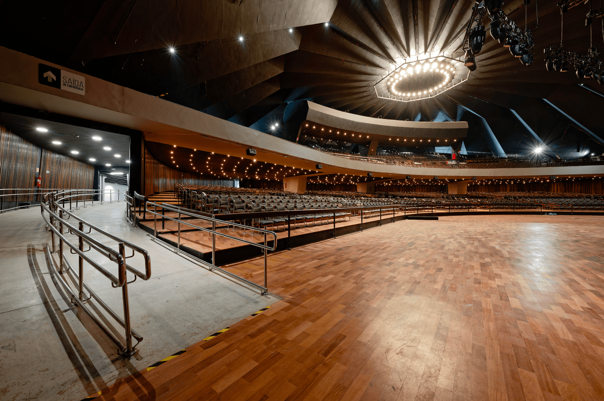 Teatro Celso Furtado no Distrito Anhembi